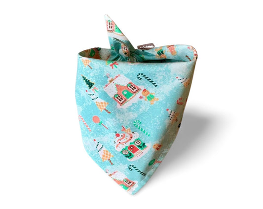Snap On Christmas Gingerbread Houses Dog Bandana - Puppers Bowtique