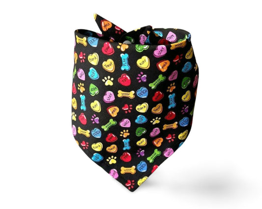 Snap On Dog Conversation Hearts Dog Bandana - Puppers Bowtique
